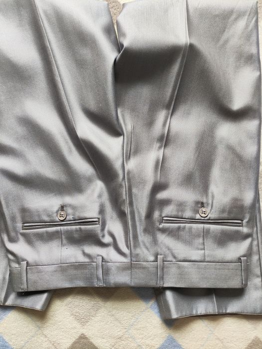 Новий класичний костюм Crane на підлітка або чоловіка 46 розміру