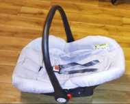 Fotelik KARWALA CARLO  0-10 kg + adaptery