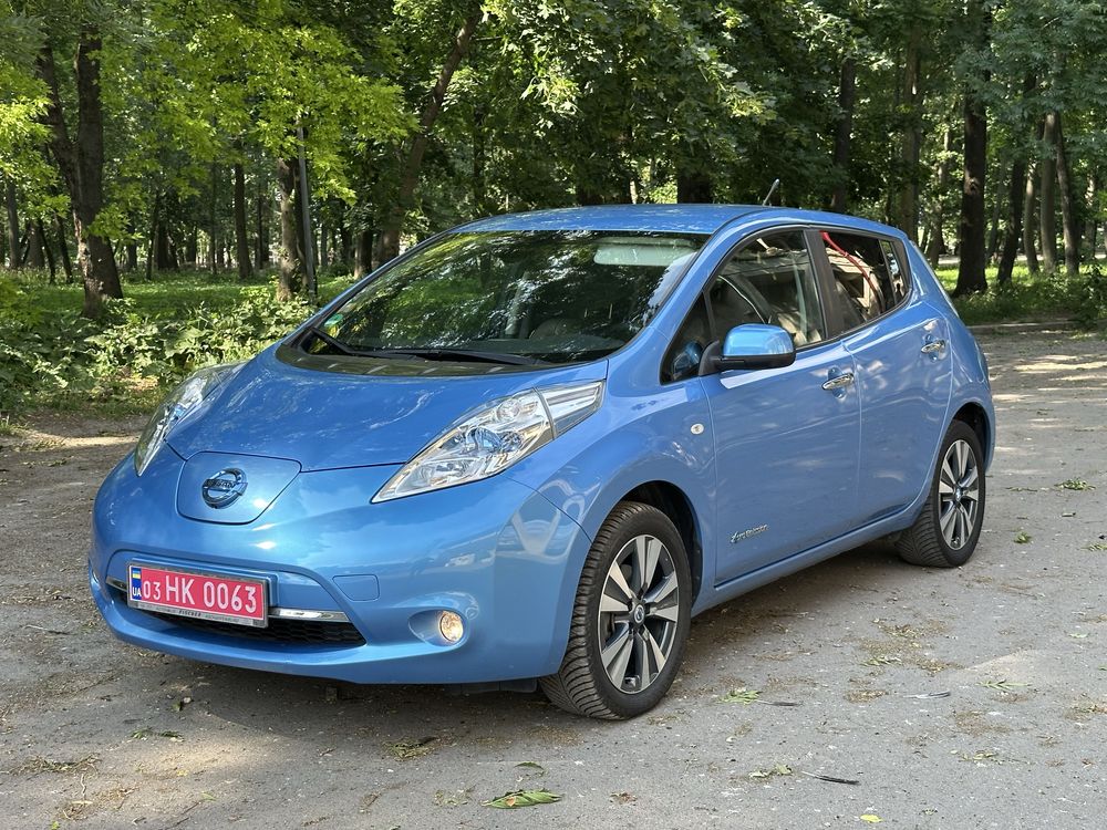 Nissan leaf 2013