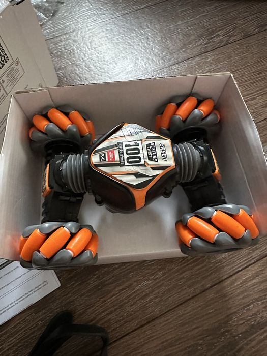 Машинка на радіокеруванні CV 8818-100