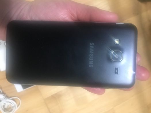Telefon Samsung Galaxy J3