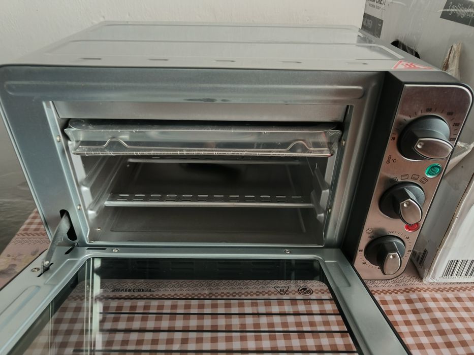 Продам міні піч Silver Crest духовка