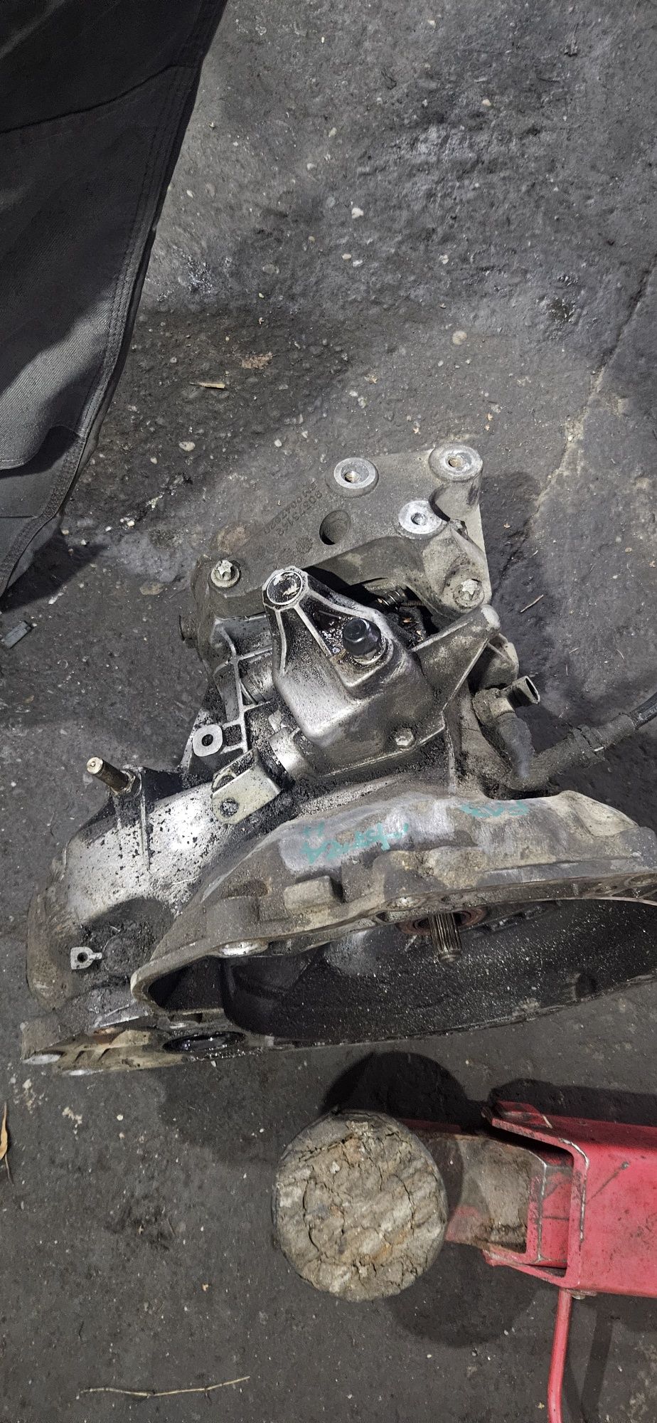 Astra H Skrzynia biegów F13 1.4 16v 1.6 16v