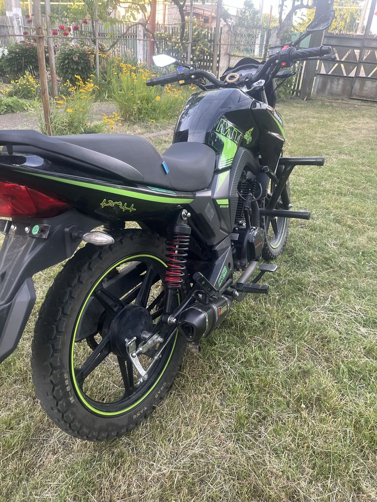 Продам Мустанг МТ250