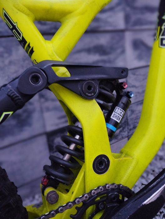 Commencal Supreme v3 DH/Fox 40/rock shox/Shimano     *Nowe części