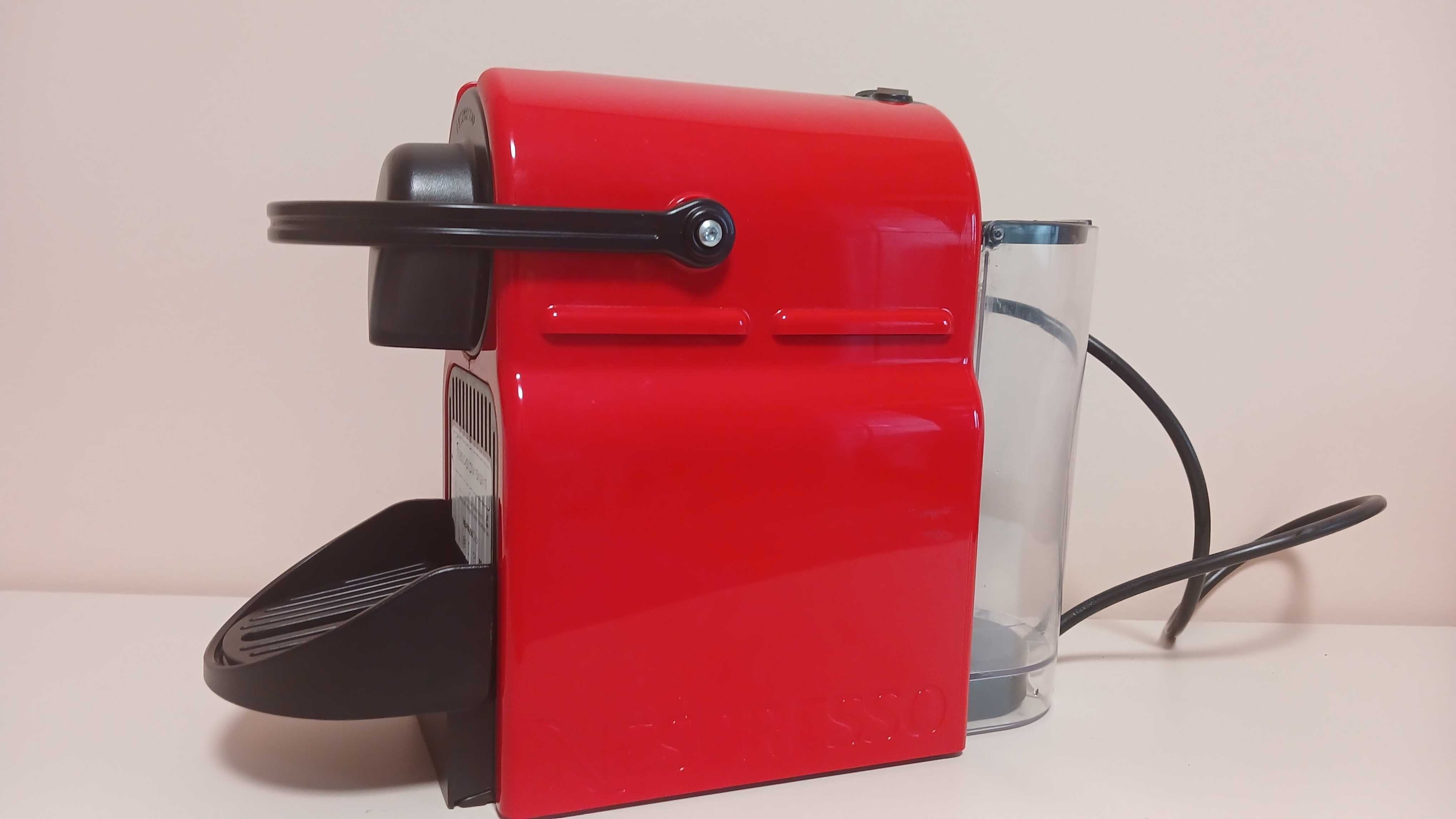 Кофеварка капсульная Nespresso Krups