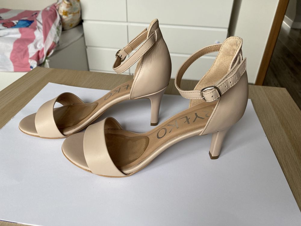 Buty damskie Ryłko rozm 39