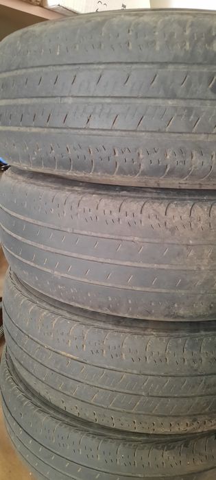 Продаю шины б/у KUMHO