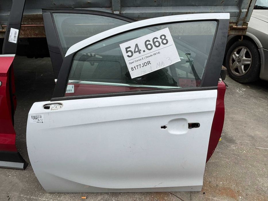 Porta Frente Esquerda Opel Corsa E do ano 2014