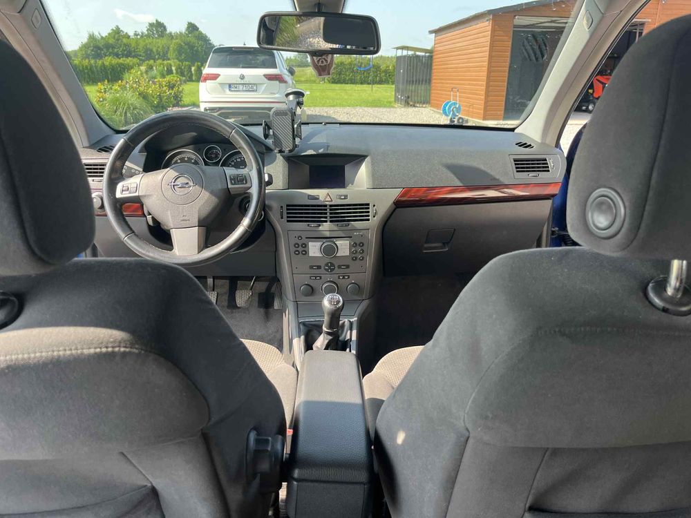 Opel Astra H 1.6 2004