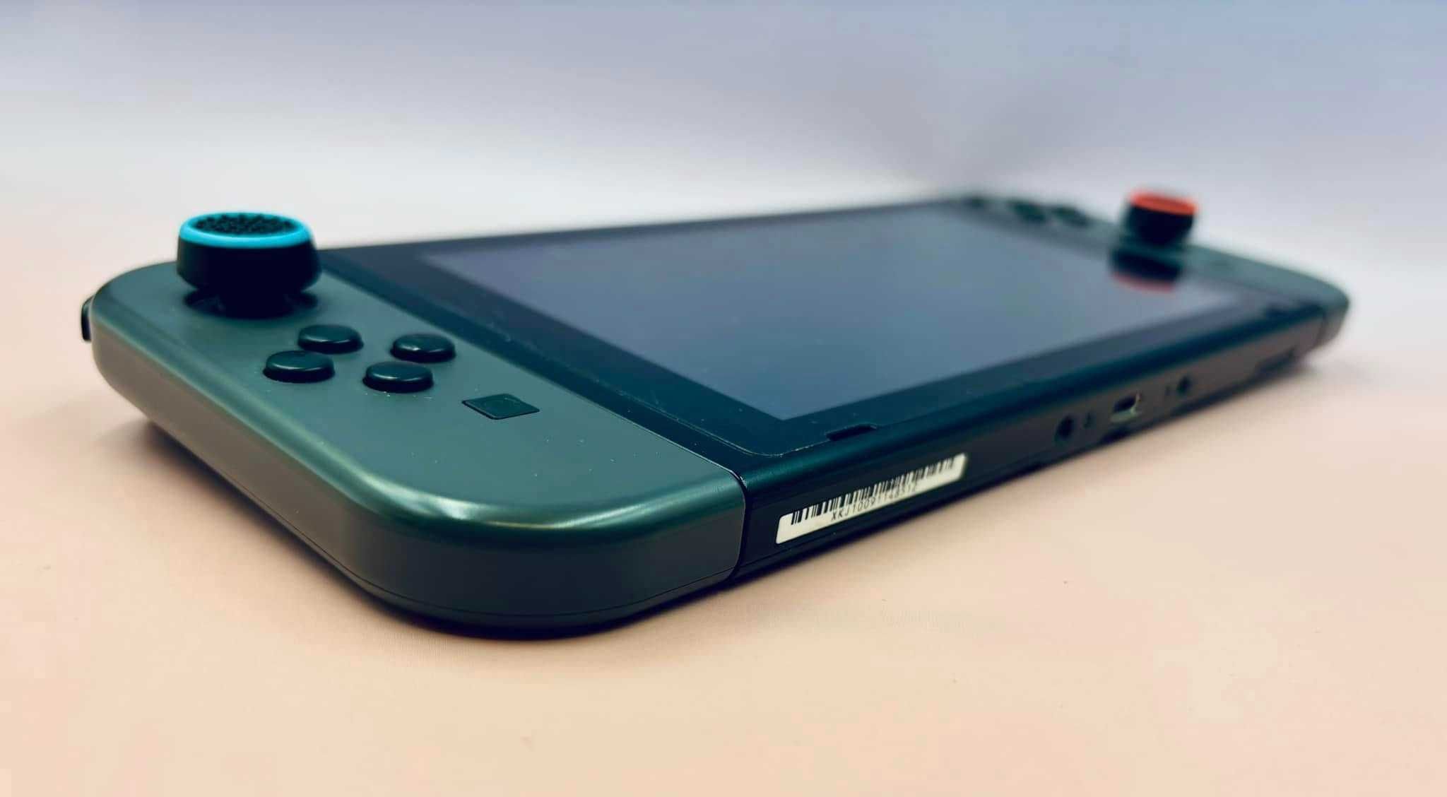 Nintendo Switch - model HAC-001(-01) / Komplet!