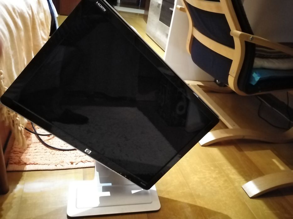 Vendo monitores  hp hdmi de jogos de games 22_inch pavilion w2207h