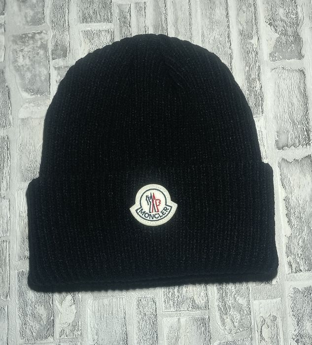 Шапка Moncler / Монклер