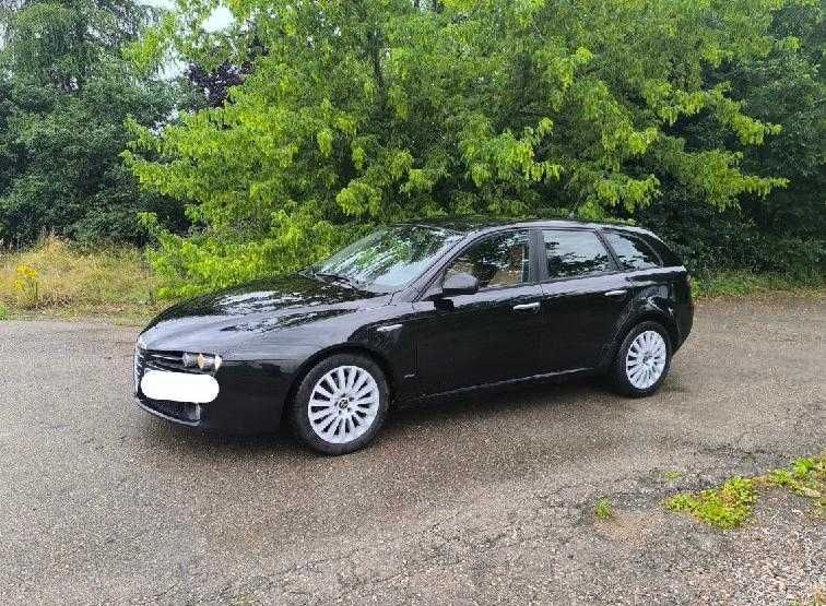 Alfa Romeo 159  1.9 JTD 190 km