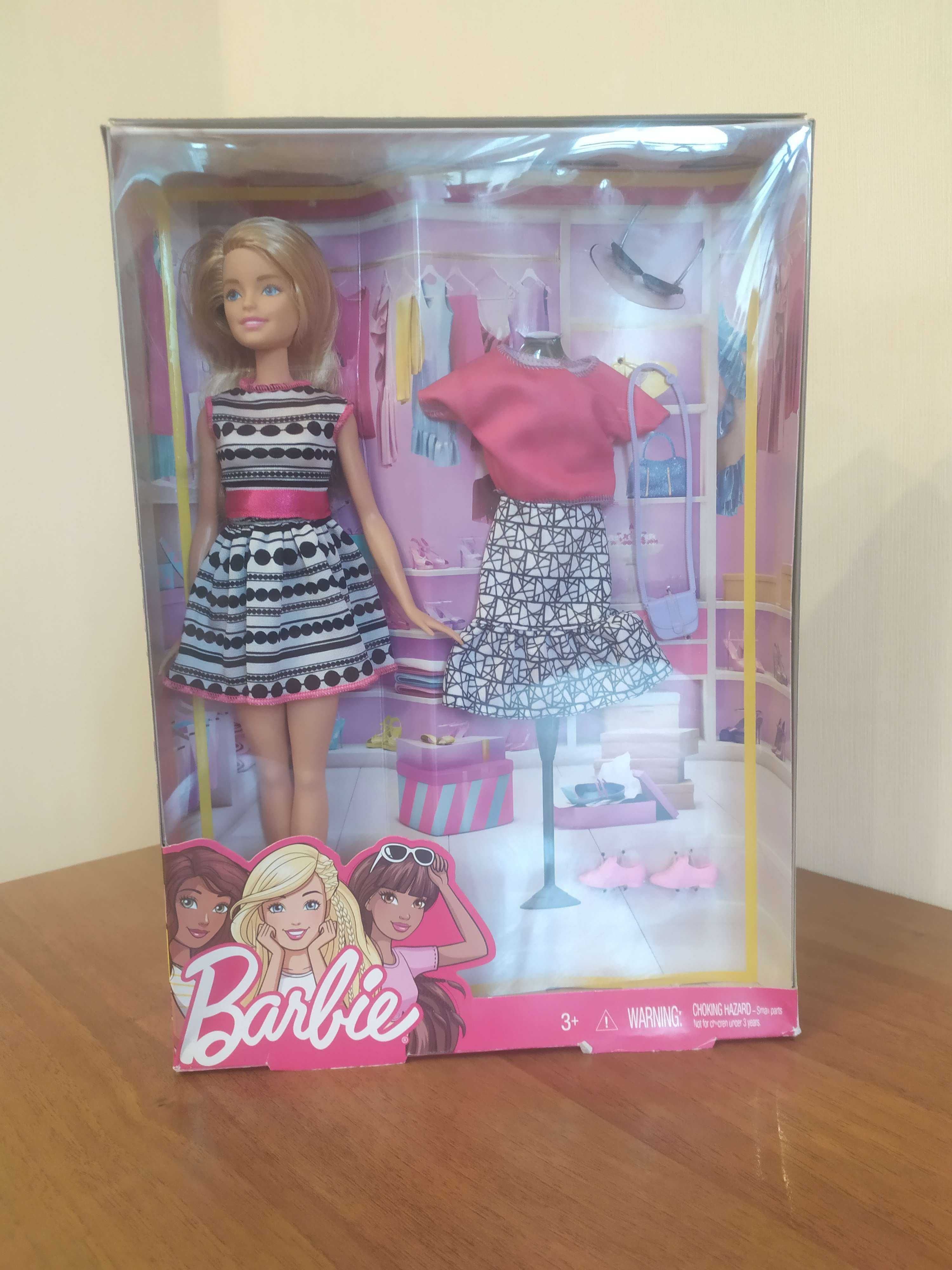 Кукла Барби набор Mattel Barbie FFF59. Одежда аксессуары