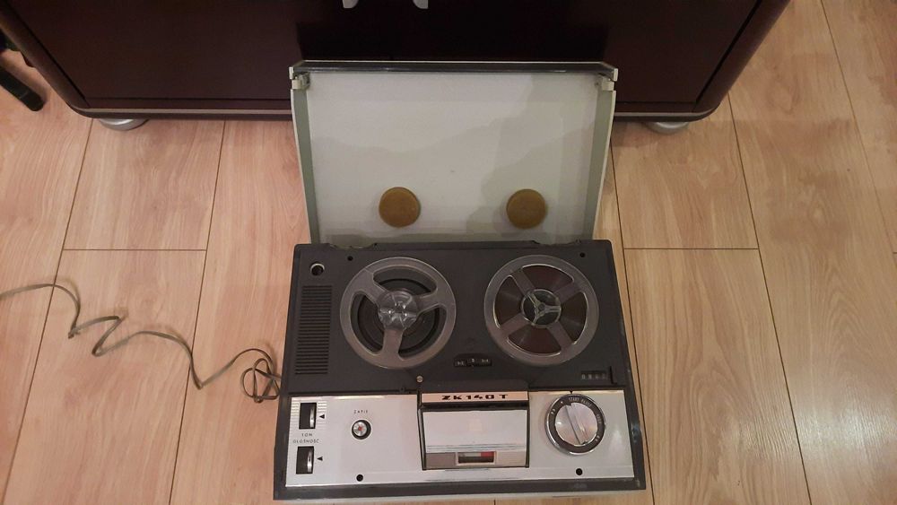 Magnetofon szpulowy ZK 140 T Unitra ZRK Licencja Grundig