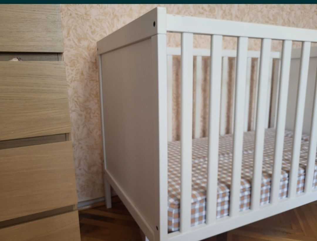 Ikea кроватка детская,кроватка+матрасик Ikea