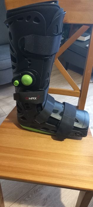 Orteza stopowo-goleniowa typu Walker rozmiar L