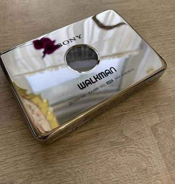 Sony WalkMan-EX808HG LE Cassette Player