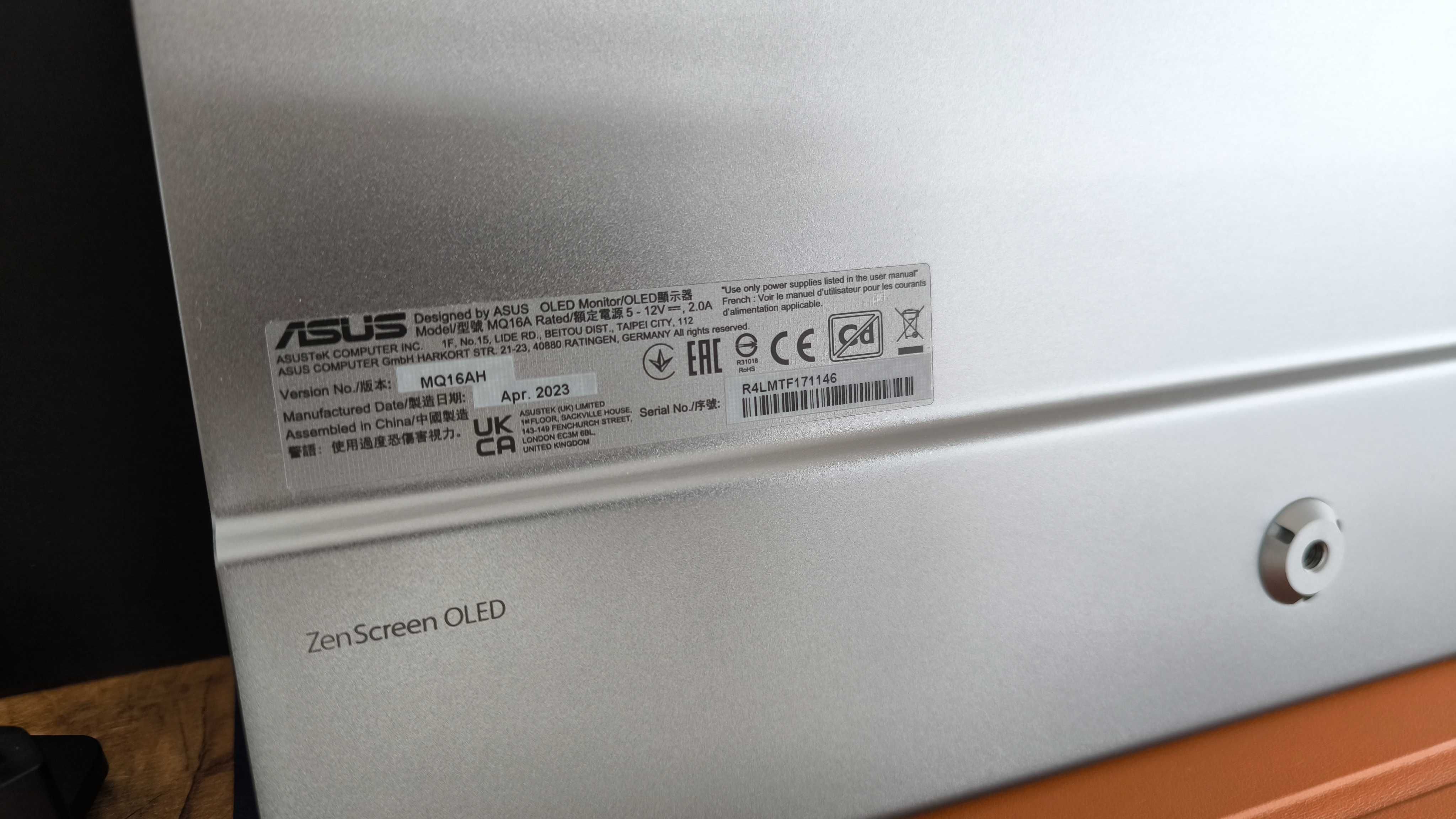 Monitor przenośny ASUS ZenScreen OLED MQ16AH