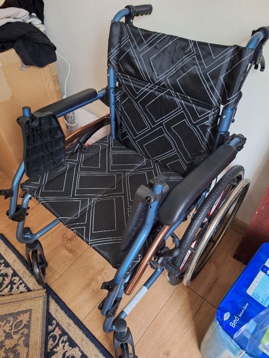 Wozek inwalidzki nowy + podkłady Gratisssss