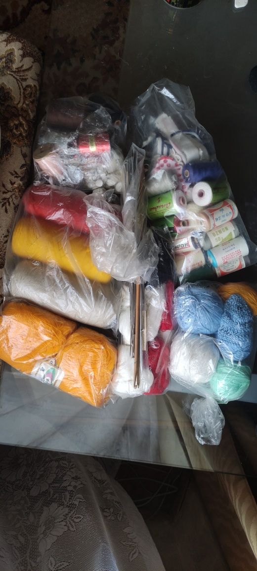 Materiały do szycia na drutach druty nici szycie PRL retro