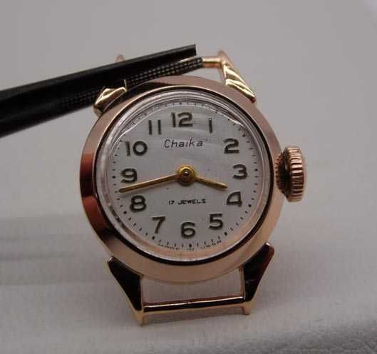 Złoty damski zegarek Czajka 17 kamieni vintage.