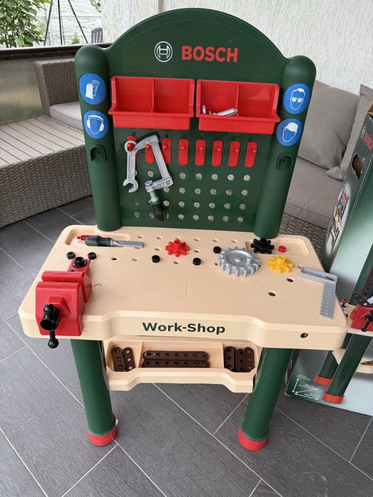 Продам дитячий набор Майстерня BOSH великий!