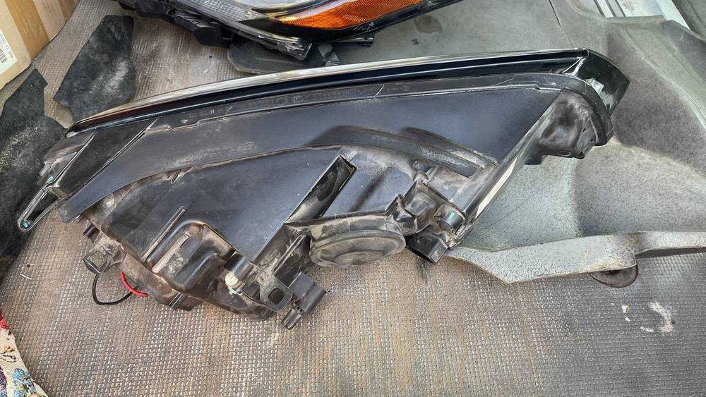 левая фара volkswagen touareg NF