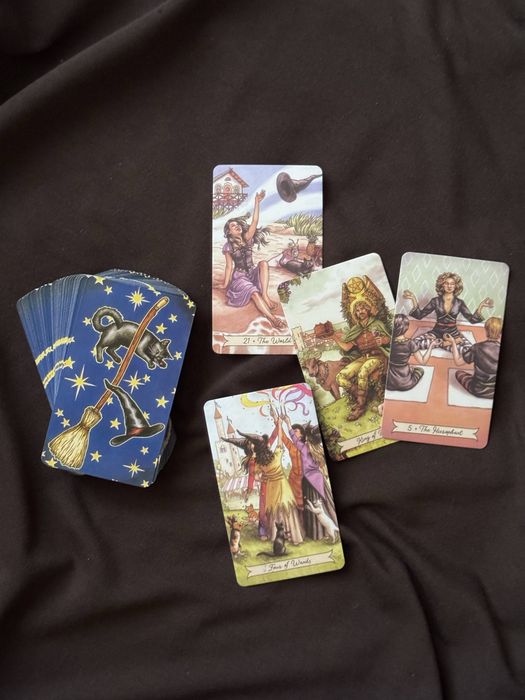 Колода Таро «Ведьма каждый день»