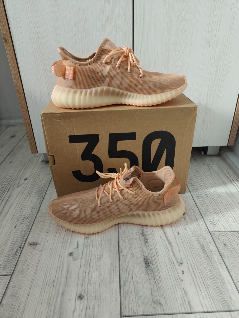 Sprzedam nowe buty Yeezy