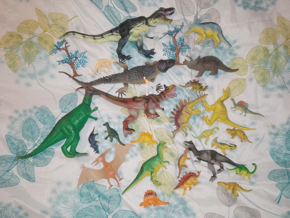 Ціна за всі!!!Фігурки динозаврів Jurassic world series 27 шт