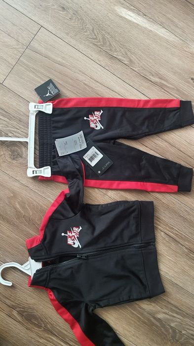 Dres nike Jordan nowy z metkami 12 m