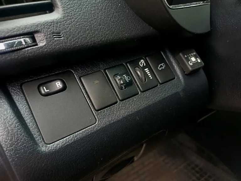 Toyota Highlander 3.5 V6 4WD • 7 мест • Япония • ГБО • 2011