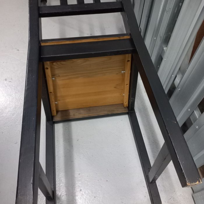 Krzeselko ikea drewniane