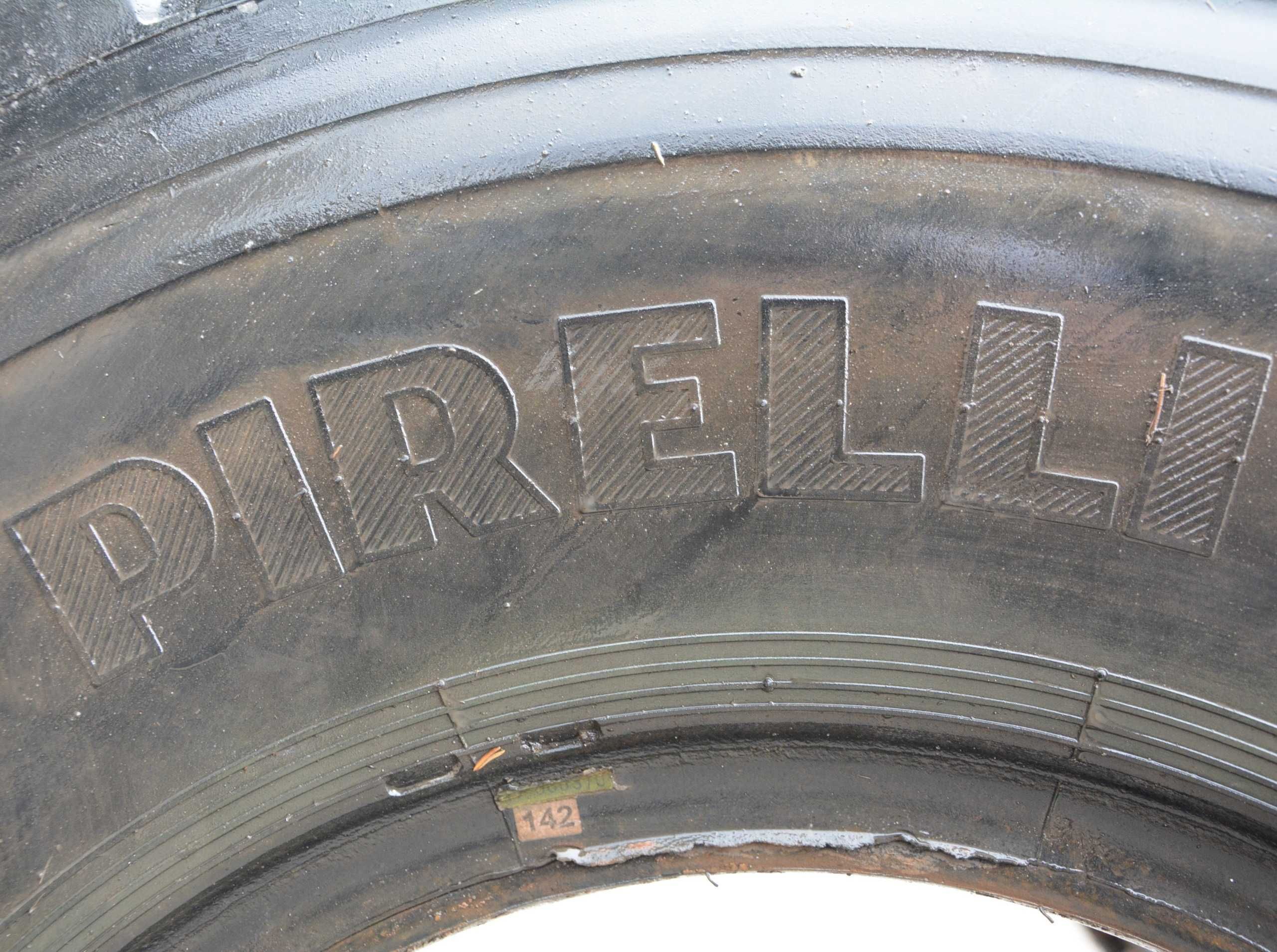 Opona Pirelli TC85 12.00 R20