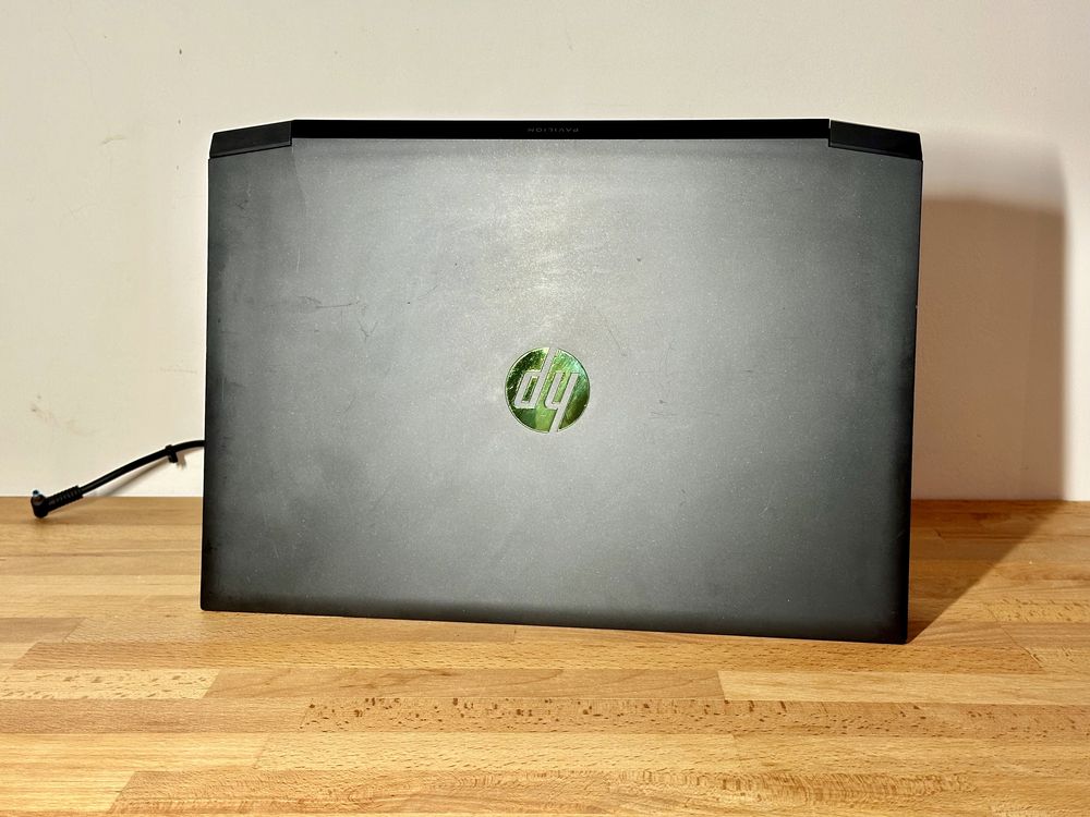 HP Pavilion Gaming 16 (GTX 1650 4 Gb/Core i5-10300H/256Gb SSD/8Gb Ram)