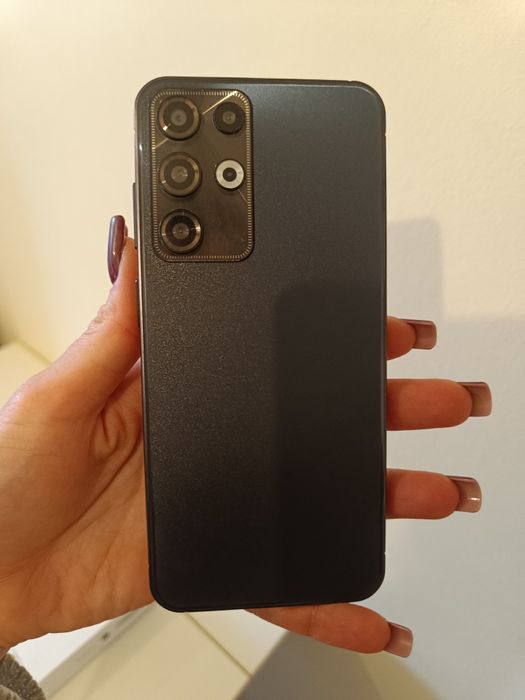 Telefon smartfon Quad Camera