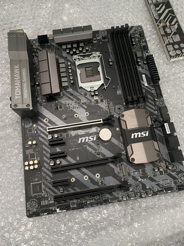 MSI Z370 TOMAHAWK LGA 1151 8th/9th Geração