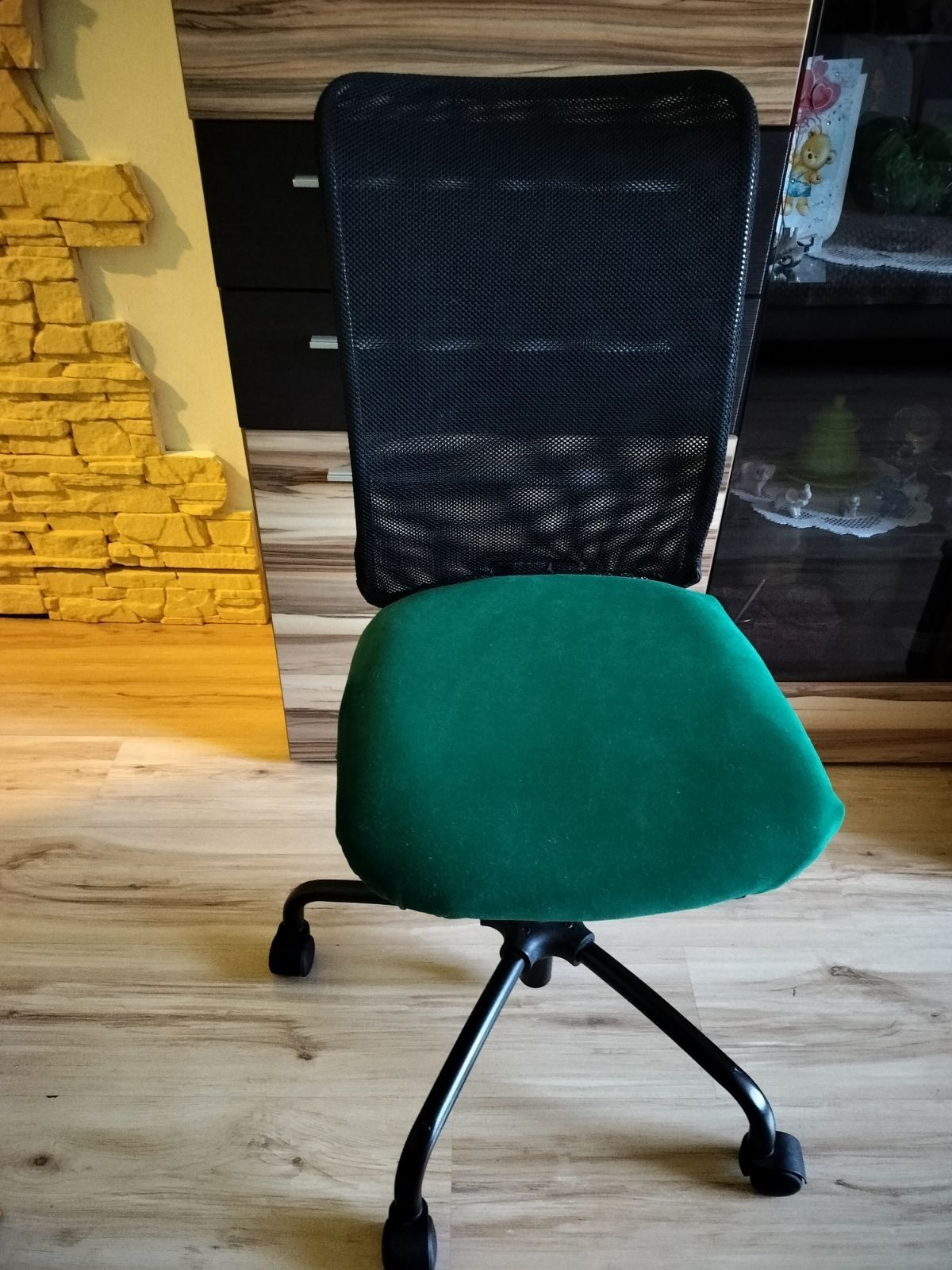 Krzesło biurowe IKA.