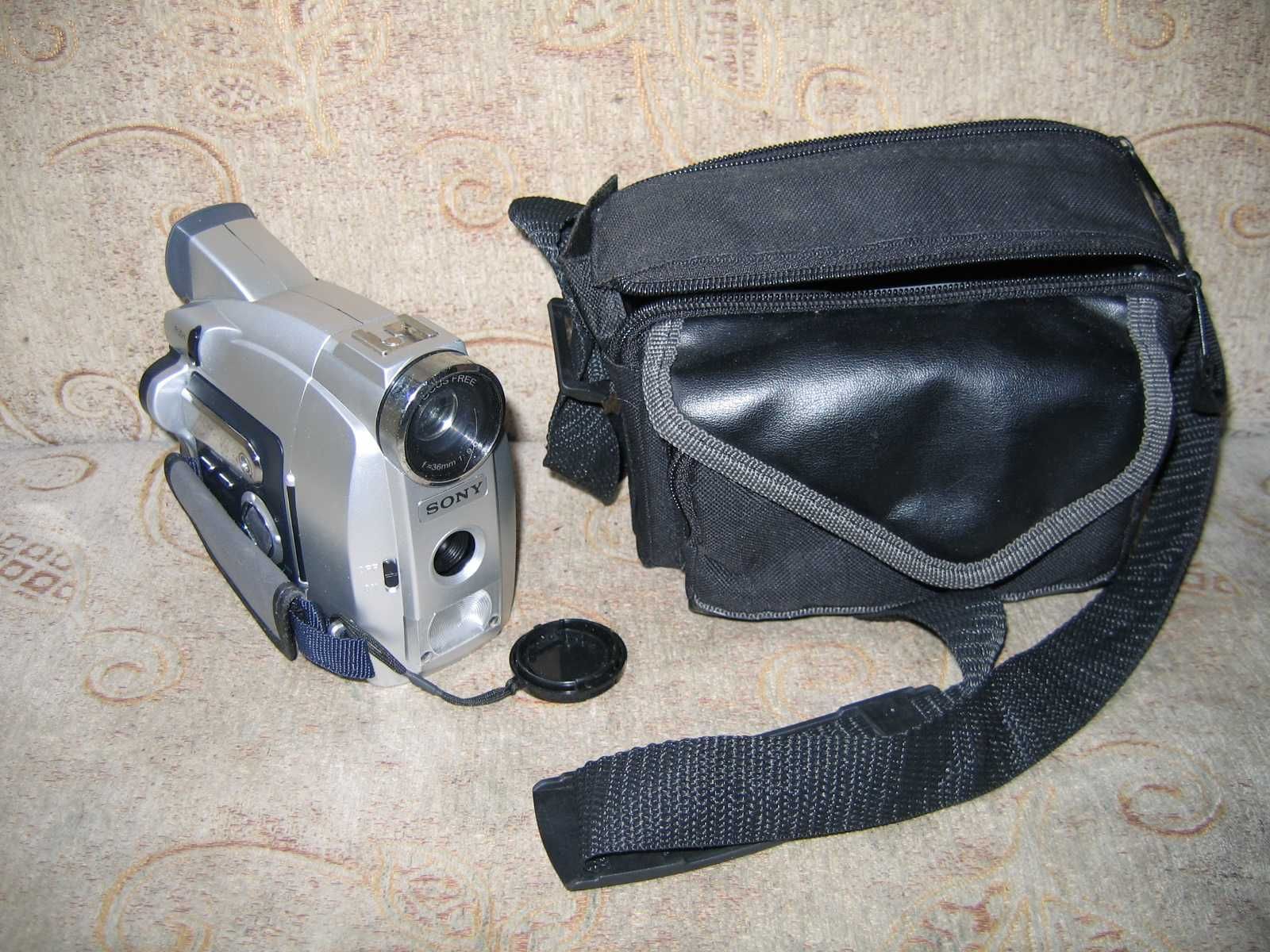 Aparat analogowy 35mm Sony V6000 + torba