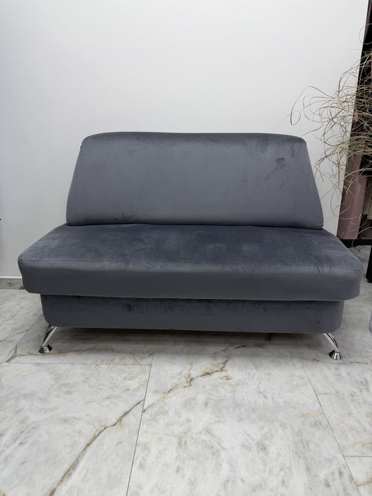 Продам диван для офісу / вітальні