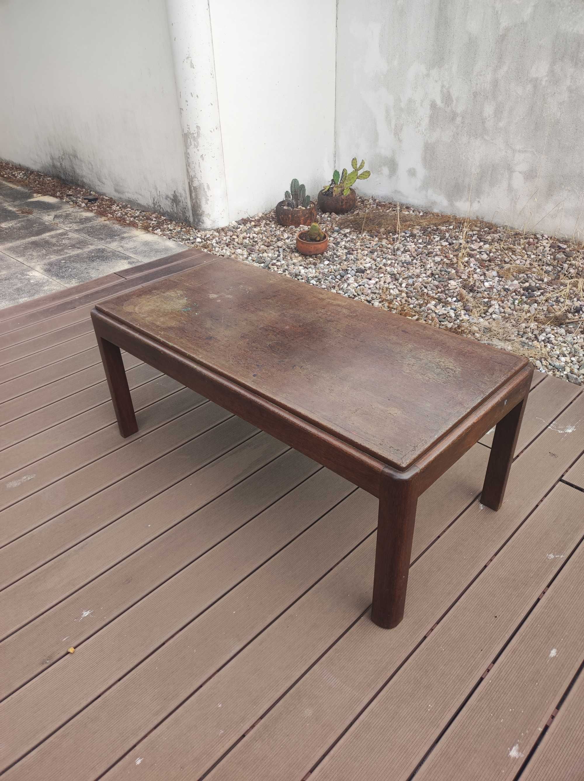 Mesa de centro / apoio em madeira maciça Arte Deco
