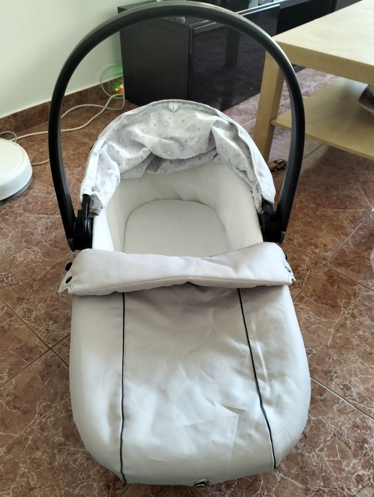 Alcofa Chicco em ótimo estado