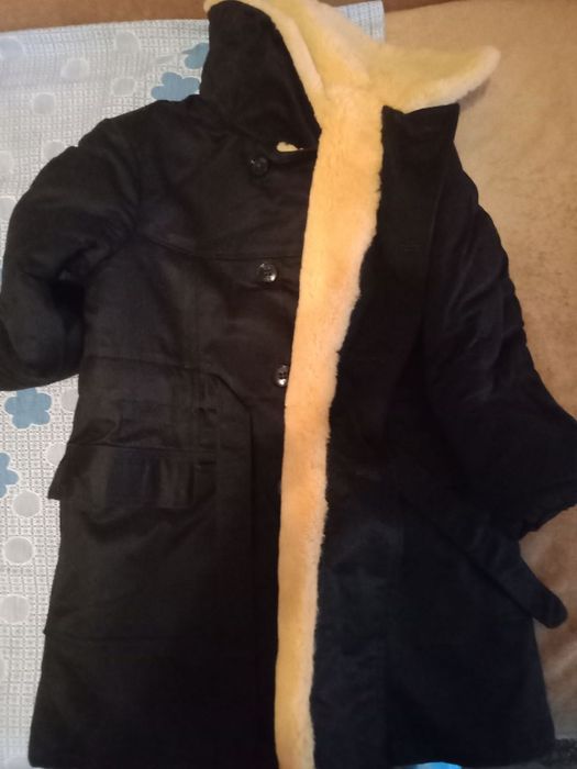 Подарю Пальто детское на натуральном меху