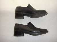 Немецкие женские черные туфли на низком каблуке RIEKER 40 / 26см