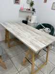 Mesa de escritório ou refeição
