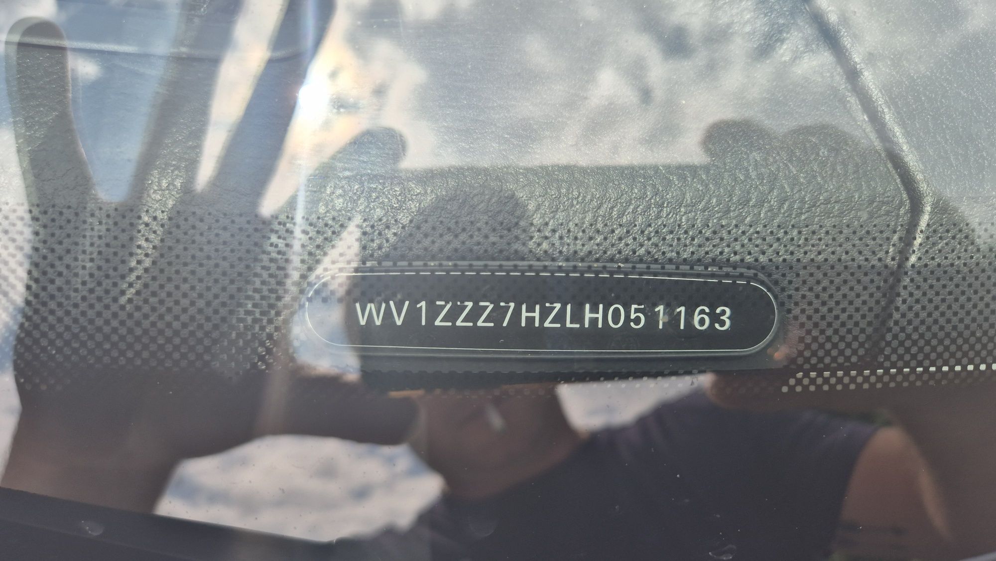 Volkswagen Transporter T6 1