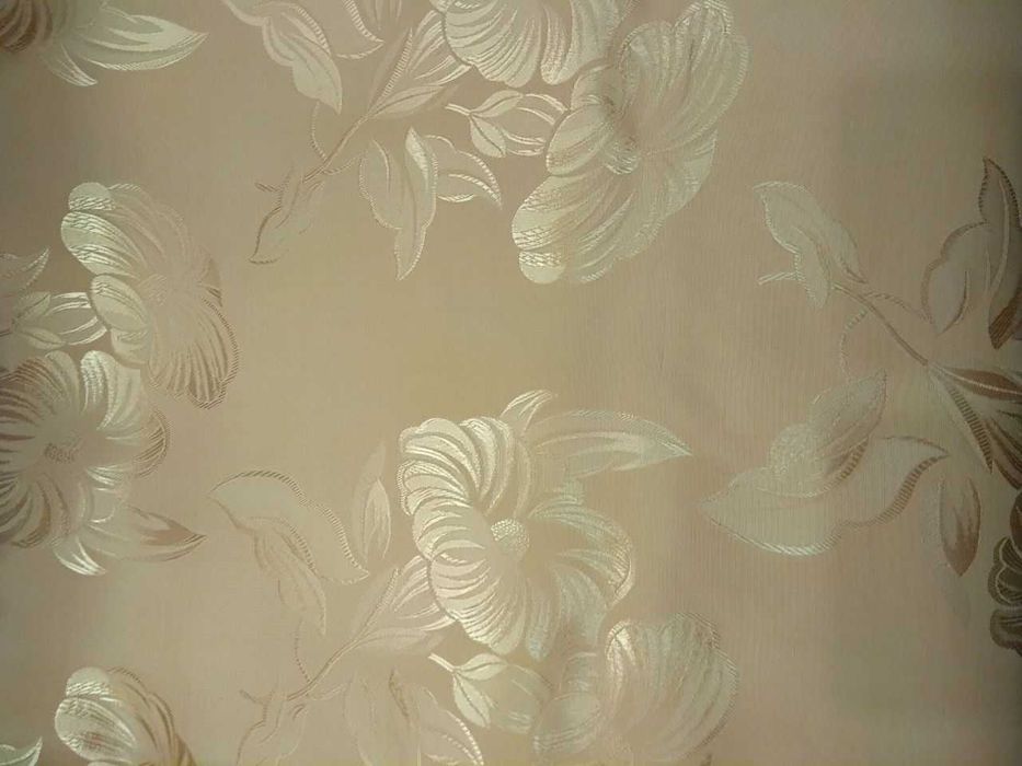 Атлас жаккард отрез  140х495  відріз