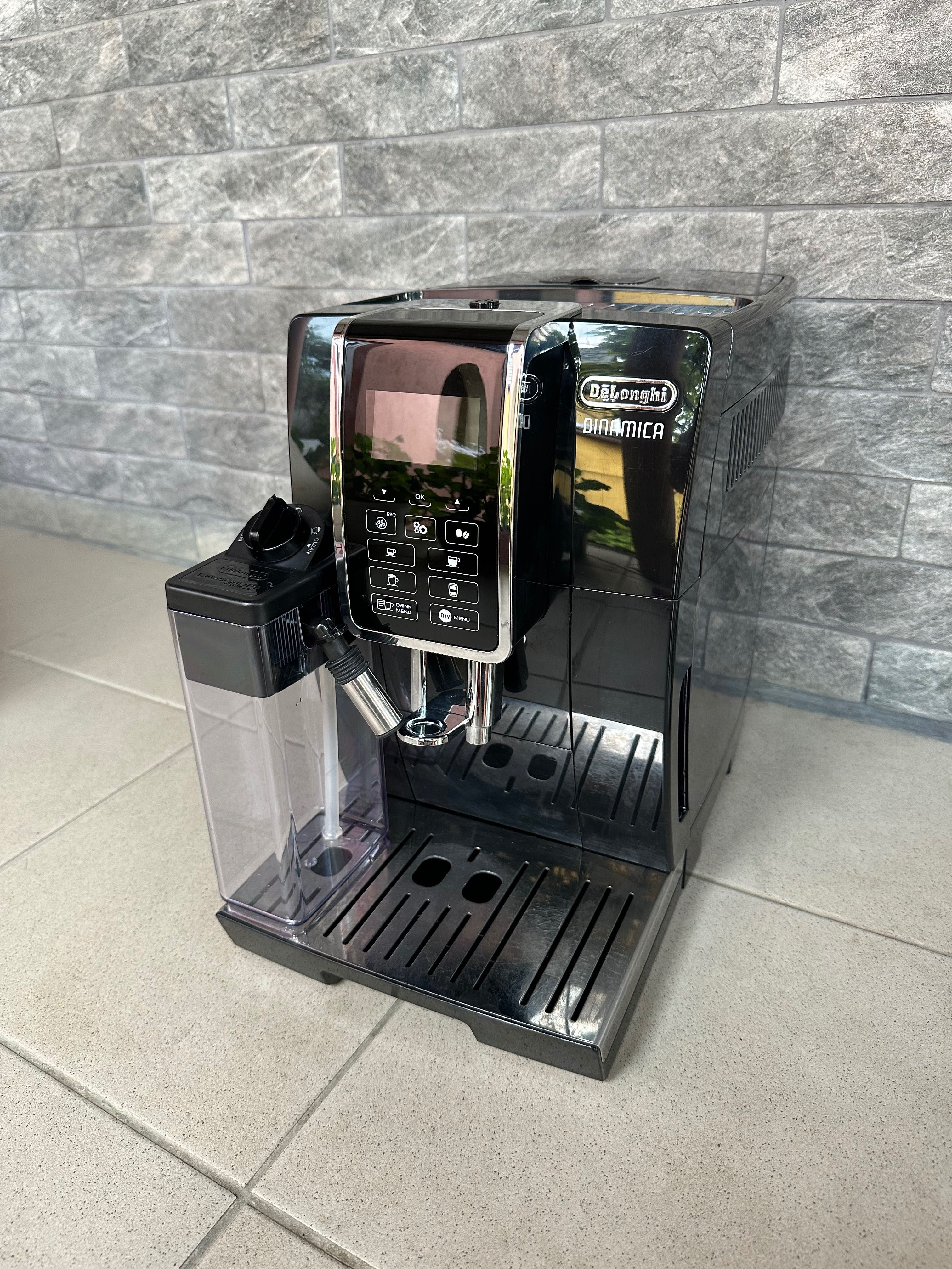 Кавомашина Delonghi Dinamica ECAM355.55 кавоварка новий капучинатор